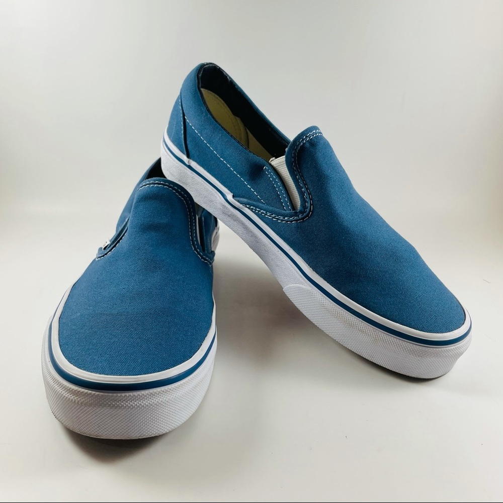 Vans Off The Wall Unisex Slip On Sneakers Blue